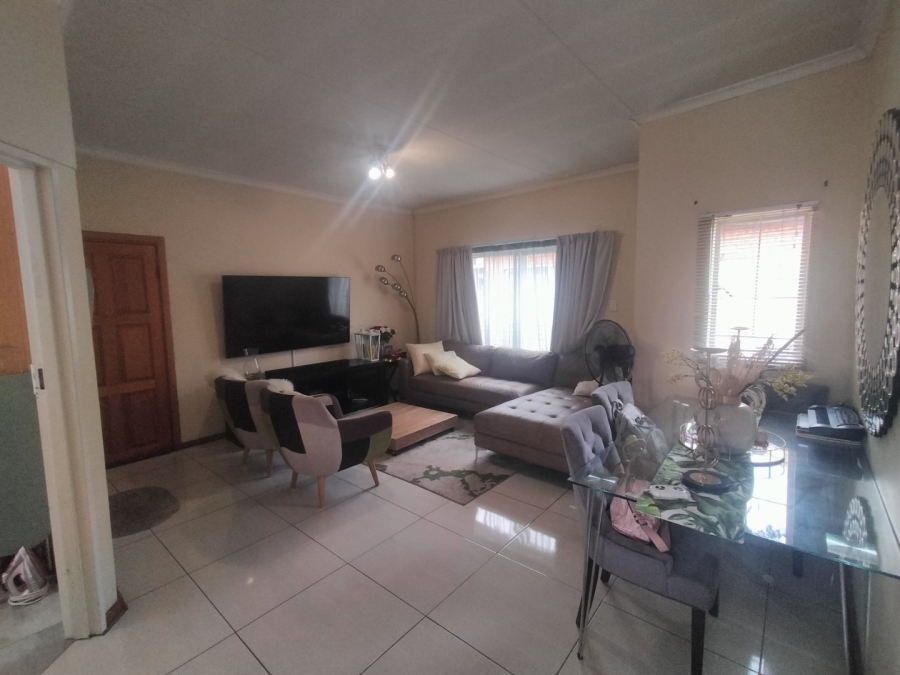 2 Bedroom Property for Sale in Bayswater Free State